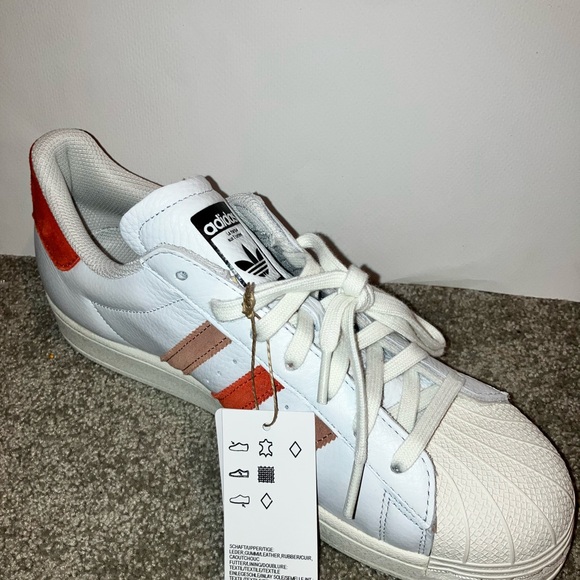 Adidas superstars size 10 men’s, Orange and Brown, Brand New - Picture 6 of 7